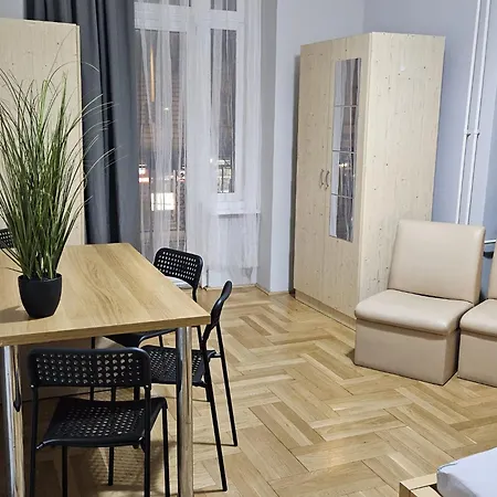 Beautiful On The Joseph Boulevard Hostel Boedapest